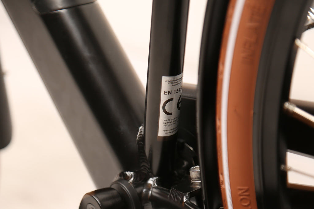 Amsterdam Cargo M Premium