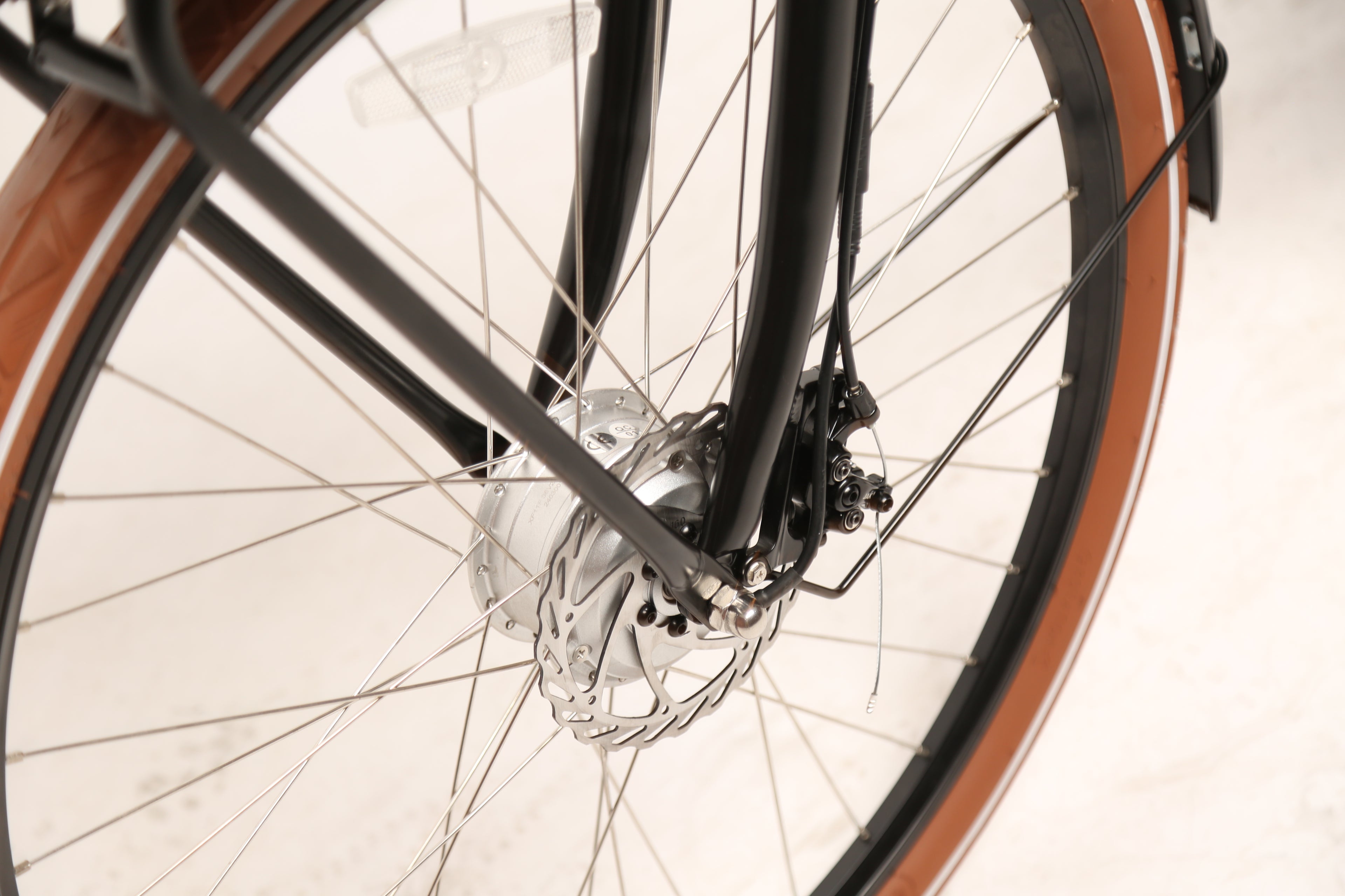 Amsterdam Cargo M Premium