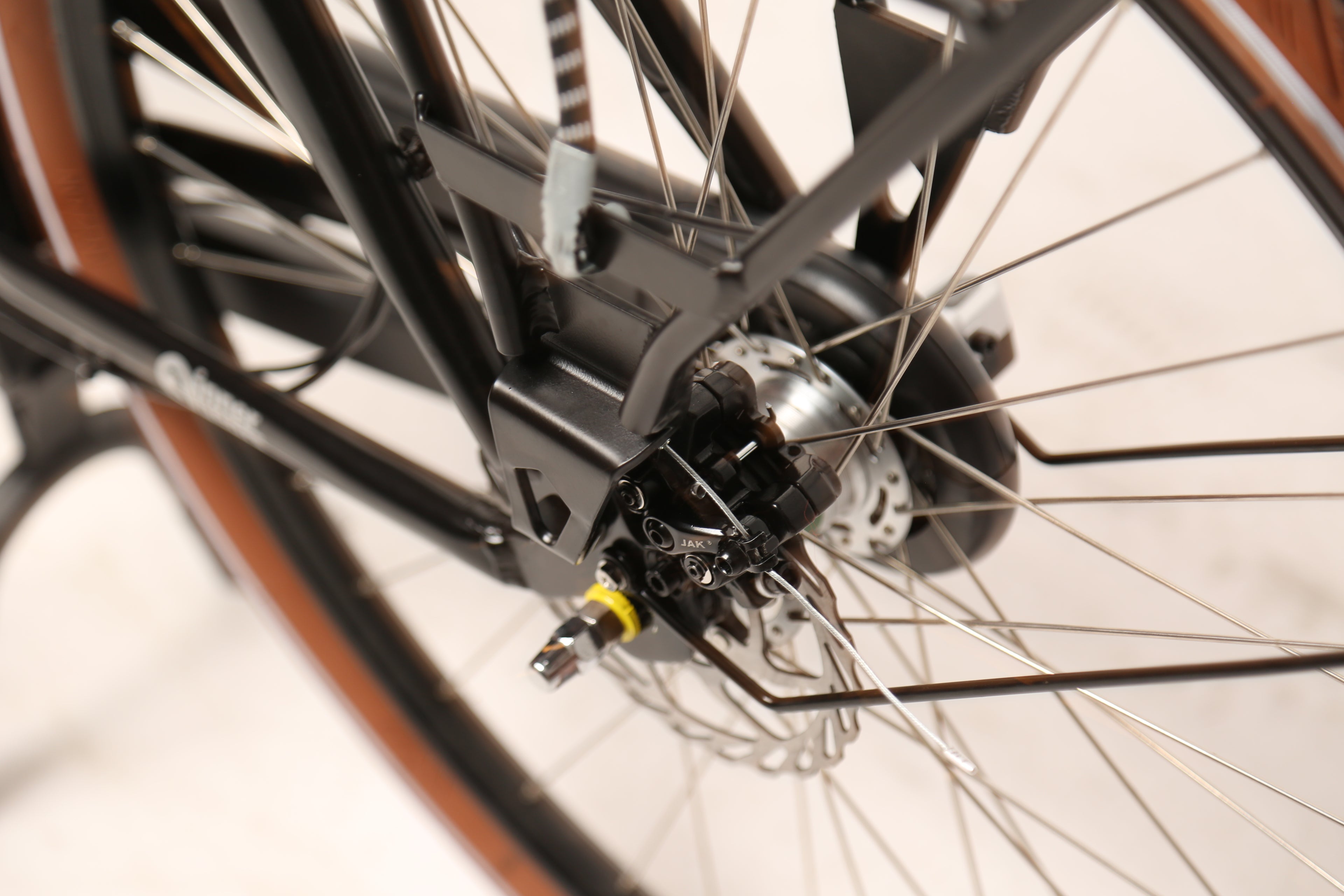 Amsterdam Cargo M Premium